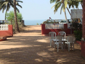 Leon Hide Out Guest House
